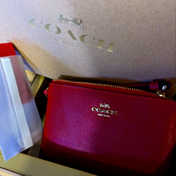 Coach Handbags - NWT COACH Wristlet